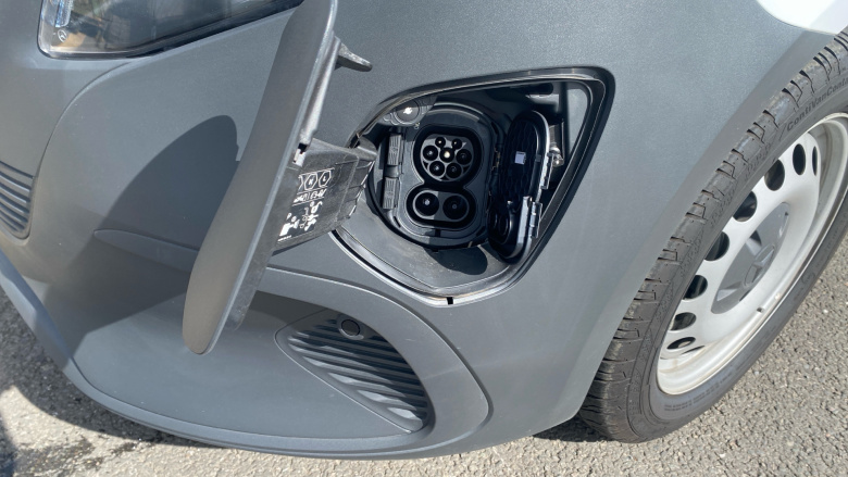 Mercedes-Benz Vito EL2 Electric Fwd 85kW 66kWh Pro Van Auto